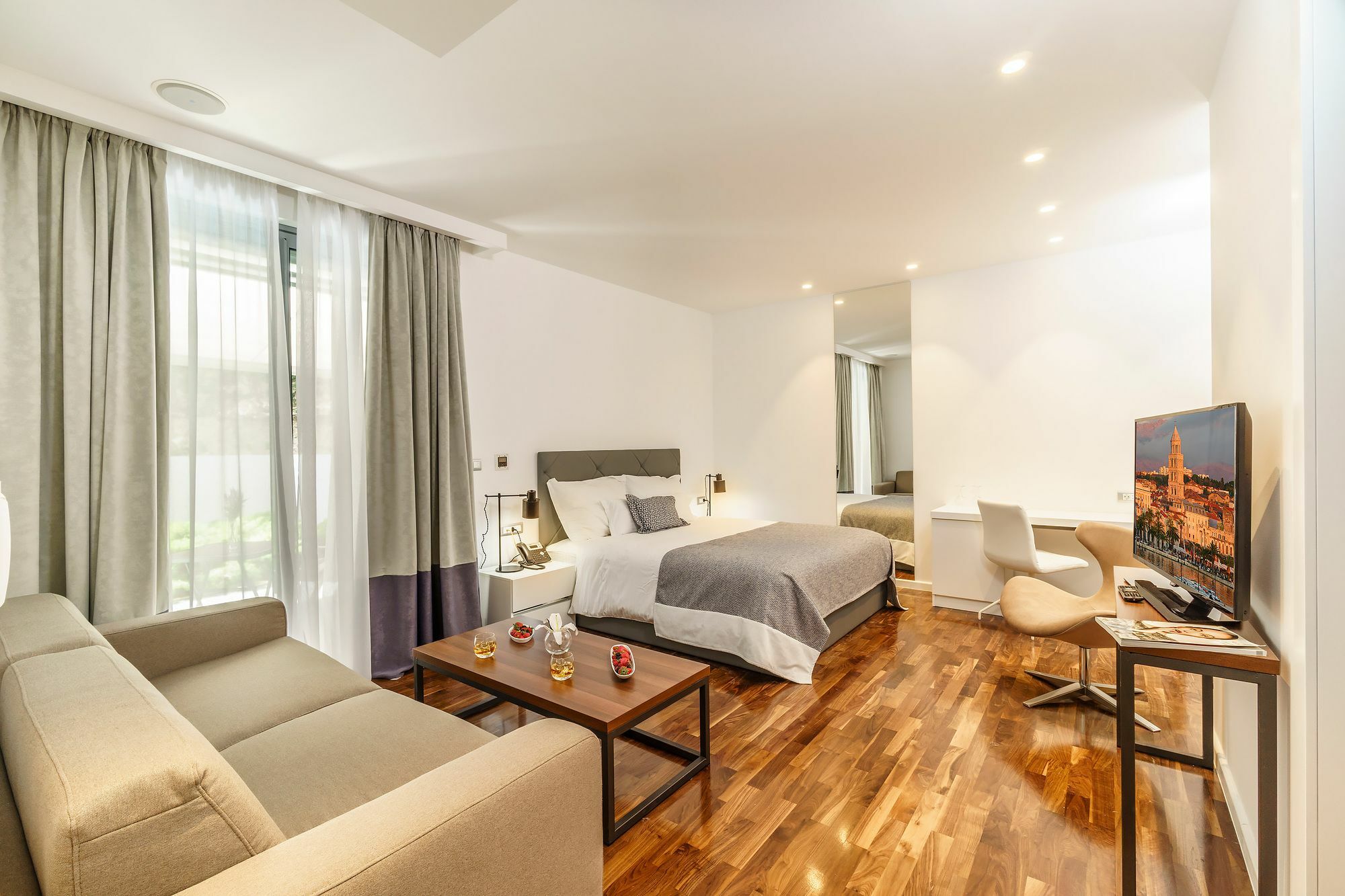 Rooms Oasis Life Split Dış mekan fotoğraf